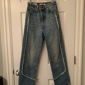 Levi’s Ribcage jeans